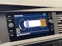 Volkswagen Transporter 2.0 TDI L2H1 Highline | Automaat! | Trekhaak | Sidebars | Parkeersensoren |