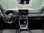Toyota RAV4 2.5 Hybrid AWD Bi-Tone | 1.650 KG Trekgewicht | Stoel + Stuurverwarming | Elektrische Stoel | Facelift model |
