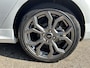 Ford Fiesta 1.0 EcoBoost 100pk 5dr ST-Line I All Season I Parkeersensoren I Navigatie I Climate Control I Cruise Control I