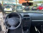 Renault Clio 1.2-16V Campus Lyric