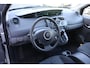 Renault Scenic 1.6-16V Tech Line Panoramadak, Schuif- kanteldak, Climate control, Radio cd speler, Cruise control, Zeer Nette auto.