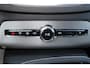 Volvo XC90 T8 Recharge AWD Ultimate Dark - LONG RANGE - Luchtvering - Panorama/schuifdak - IntelliSafe Assist & Surround - 360º Camera - Bowers & Wilkins audio - Adaptieve LED koplampen - Verwarmde voorstoelen, stuur & achterbank - Parkeersensoren voor & achter - Elektr. bedienb. voorstoelen met geheugen - Head up display - Draadloze tel. lader - Extra getint glas - Elektr. inklapbare trekhaak - 22' LMV