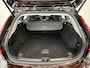 Volvo V60 B3 Business Pro | Achteruitrijcamera | Audio installatie premium | Cruise control adaptief met Stop&Go en stuurhulp