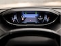 Peugeot 5008 1.2 PureTech Sport 7 Persoons (APPLE CARPLAY, GROOT NAVI, LEDER, GETINT GLAS, SPORTSTOELEN, 360 CAMERA, CRUISE, NIEUWE APK, NIEUWSTAAT)