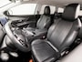 Peugeot 5008 1.2 PureTech Sport 7 Persoons (APPLE CARPLAY, GROOT NAVI, LEDER, GETINT GLAS, SPORTSTOELEN, 360 CAMERA, CRUISE, NIEUWE APK, NIEUWSTAAT)