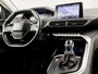Peugeot 5008 1.2 PureTech Sport 7 Persoons (APPLE CARPLAY, GROOT NAVI, LEDER, GETINT GLAS, SPORTSTOELEN, 360 CAMERA, CRUISE, NIEUWE APK, NIEUWSTAAT)
