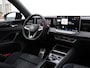 Volkswagen Tiguan 1.5 eHybrid R-Line Edition 204pk | Panoramadak | Trekhaak | DCC onderstel | Stoel- Stuurverwarming | Assistance pack | Black style pack