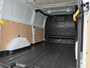 Ford Transit Custom 300 2.0 TDCI L2H1 Trend | Trekhaak | Camera | 3-Zits | CarPlay/Android Auto | Stoelverwarming | Verwarmde Voorruit | Cruise Control | DAB
