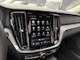 Volvo V60 2.0 T6 Plug-in hybrid AWD Essential | MJ 2026 | Leder | Blis | Adaptieve Cruise controle | 19" | Stuur + Stoelverwarming |