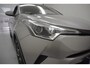 Toyota C-HR 1.8 Hybrid Dynamic [ Camera Navi Climate Stoelverwarming Lane Assist ]