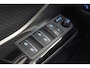 Toyota C-HR 1.8 Hybrid Dynamic [ Camera Navi Climate Stoelverwarming Lane Assist ]