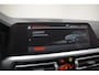 BMW 3-Serie 318I Bussines Edition[Ambient Light LED Half Leder]