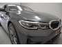 BMW 3-Serie 318I Bussines Edition[Ambient Light LED Half Leder]