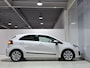 Kia Rio 1.2 CVVT ExecutiveLine Trekhaak, Navigatie, achteruitrijcamera, Stoelverwarming.