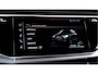 Audi Q7 55 TFSI e quattro 280kW/381pk Aut8 Pro Line S LUCHTVERING + MATRIX LED + BANG&OLUFSEN + LEER + STOELMASSAGE&-VENTILATIE + BLACK OPTIEK + 360 CAMERA + KEYLESS DRIVE + DODEHOEK MELDER + LANE ASSIST + STOELVERWARMING V&A + PARKSENSOREN + 21" LM-VELGEN!!