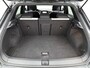 Volkswagen T-Roc 1.5 TSI Sport | Black Style | Panorama Schuif/Kantel Dak | LED-Verlichting | Sport Interieur Pack | Digital Cockpit PRO | Navigatie