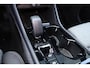 Volvo XC40 B3 Plus Dark - IntelliSafe Assist & Surround - Harman/Kardon audio - Parkeercamera achter - Verwarmde voorstoelen & stuur - Parkeersensoren voor & achter - Elektr. bedienb. voorstoelen met geheugen links - Draadloze tel. lader - Extra getint glas - 18' LMV