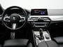 BMW 5-Serie 520i M Sport 184pk Dealer O.H | Lederen Comfortstoelen Memory | Trekhaak Afn. | Camera | Virtual Cockpit |  Apple Carplay | Sfeerverlichting | 18"L.M | Navi Full Map |