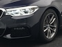 BMW 5-Serie 520i M Sport 184pk Dealer O.H | Lederen Comfortstoelen Memory | Trekhaak Afn. | Camera | Virtual Cockpit |  Apple Carplay | Sfeerverlichting | 18"L.M | Navi Full Map |