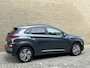 Hyundai Kona Electric EV Fashion 64 kWh | 3 fase | 99% SOH | Adaptieve cruise | Lane assist | Navigatie | Apple CarPlay | Camera | PDC | DAB | LED | Dodehoek detectie | Volledig onderhouden