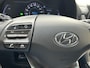 Hyundai Kona Electric EV Fashion 64 kWh | 3 fase | 99% SOH | Adaptieve cruise | Lane assist | Navigatie | Apple CarPlay | Camera | PDC | DAB | LED | Dodehoek detectie | Volledig onderhouden