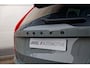 Volvo XC90 2.0 T8 LongRange Plus Dark Luchtvering, Panoramadak, H/K Geluidsinstallatie. Vapour Grey