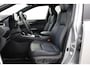 Toyota RAV4 2.5 Hybrid AWD Bi-Tone | Navigatie | 360 camera | Digitale binnenspiegel | Dodehoek detectie | Apple Carplay / Android Auto