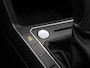 Volkswagen Taigo 1.0 TSI R-Line Business Automaat | 18 Inch Velgen | panorama dak | Camera | Parkeersensoren | Navigatie | Stoelverwarming |