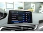Peugeot 5008 1.2 PureTech Allure / Panoramadak / 360 Camera / LED / 19 Inch / Apple Carplay / Cruise / Clima / Elek. achterklep /