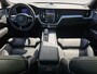Volvo XC60 2.0 T8 Plug-in hybrid AWD Plus Black Edition | Luchtvering | Bowers & Wilkins Audio | Extra getint glas | Head-up Display | 360 graden camera |