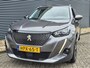 Peugeot 2008 1.2 PureTech Allure 130 PK | Automaat | Camera | 3-D Dashboard | Navigatie | Climate Control | Draadloze Telefoonlader | | Mooie Lage Kilometerstand !!