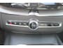 Volvo XC60 T8 Plug-in hybrid AWD Plus Dark Long Range / Panoramisch schuif-kanteldak / lederen bekleding / 360 graden camera / 20" lichtmetalen velgen