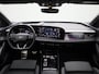 Audi Q6 e-tron S edition 100 kWh | Luchtvering | S-line | panorama dak | Stoelverwarming | Velgen 20 inch | B&O Audio | Airco | Cruise Control | Zwart pakket |
