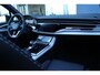 Audi Q7 60 TFSI e quattro Pro Line S Competition | Pano | Trekhaak | Valcona | Camera | ACC | 22 Inch | Matrix LED | Stuurverwarming