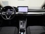 Volkswagen Golf Variant 1.5eTSI/116PK Life DSG · Navigatie · App connect · Camera + Parkeersensoren · Garantie tot juli 2029 of 100000km