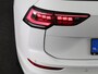 Volkswagen Golf variant R-Line Edition 1.5 eTSI 85 kW/116 pk Variant DSG | Private lease vanaf € 739,- pm |Matrix koplampen | 18 "LM velgen | Assistentie pakket |