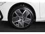 Volkswagen Golf variant R-Line-Edition 1.5 eTSI 85 kW / 116 pk Variant 7 v ersn. DSG