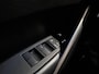 Toyota Corolla Cross 2.0 High Power Hybrid Launch Edition | Panoramadak | Half lederen bekleding | Dealer onderhouden |
