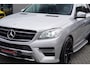 Mercedes-Benz ML-klasse 350 | 4MATIC | AMG Pakket | Camera | Schuifdak | Cruise control | Memory stoelen | 22 inch | Trekhaak |