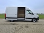 Mercedes-Benz Sprinter 317 1.9 CDI L2 H2 RWD - AUTOMAAT - 170 Pk - Euro 6 - MBUX - ParkeerCamera - StoelVerwarming