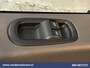 Ford Transit 2.0 TDCI 131pk L4H3 Jumbo Euro6 Airco | Camera | Cruisecontrol | Verwarmde voorruit Parkeersensoren, Bijrijdersbank