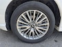 Mitsubishi Outlander 2.4 PHEV Intense+ | Panoramadak | Camera | DAB | 18 Inch Lichtmetalen Velgen | Carplay |