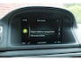Volvo V70 T4 AUT6 190PK Polar+, Lederen bekleding, Stoelverwarming, Elektrische stoelverstelling met geheugen, Standkachel , Volvo On Call, 17 inch LM velgen, Elektrisch schuifkanteldak