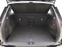 Volvo XC40 T2 130pk Automaat Business Pro / Adapt. Cruise / BLIS / Stoel + Stuurw. Verwarming / Mistlampen / 18'' + all season banden / PDC + Camera / Lane Keeping Aid / DAB / El. Achterklep /