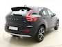 Volvo XC40 T2 130pk Automaat Business Pro / Adapt. Cruise / BLIS / Stoel + Stuurw. Verwarming / Mistlampen / 18'' + all season banden / PDC + Camera / Lane Keeping Aid / DAB / El. Achterklep /