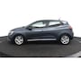 Renault Clio TCe 100 Zen | Navigatie | Parkeersensoren achter | Airco | Cruise Control | Apple Carplay | Android Auto | LED koplampen |
