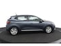 Renault Clio TCe 100 Zen | Navigatie | Parkeersensoren achter | Airco | Cruise Control | Apple Carplay | Android Auto | LED koplampen |