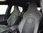 Volkswagen Golf 1.5eTSI/150PK R-Line Blackstyle DSG · Navigatie · Camera + Parkeersensoren · App connect · Garantie tot september 2025