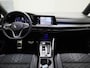 Volkswagen Golf 1.5eTSI/150PK R-Line Blackstyle DSG · Navigatie · Camera + Parkeersensoren · App connect · Garantie tot september 2025