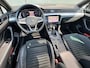 Volkswagen Passat Variant 1.5 TSI * R-Line * Pano dak * Trekhaak * Digi teller * AppleCarPlay *